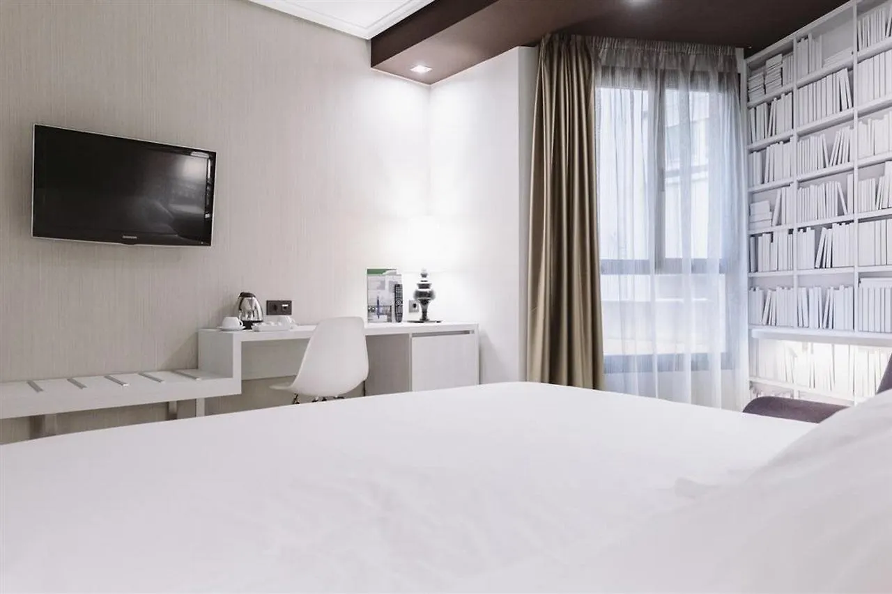 Hotel Abando Bilbao 4*,